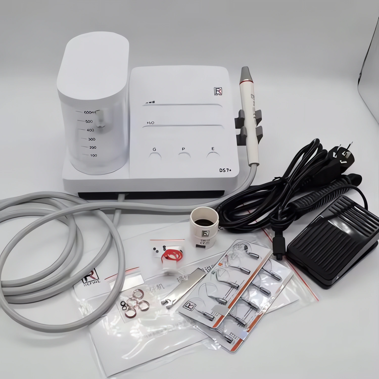 Refine DS7+ Dental Ultrasonic Scaler with Water Bottle Fit EMS